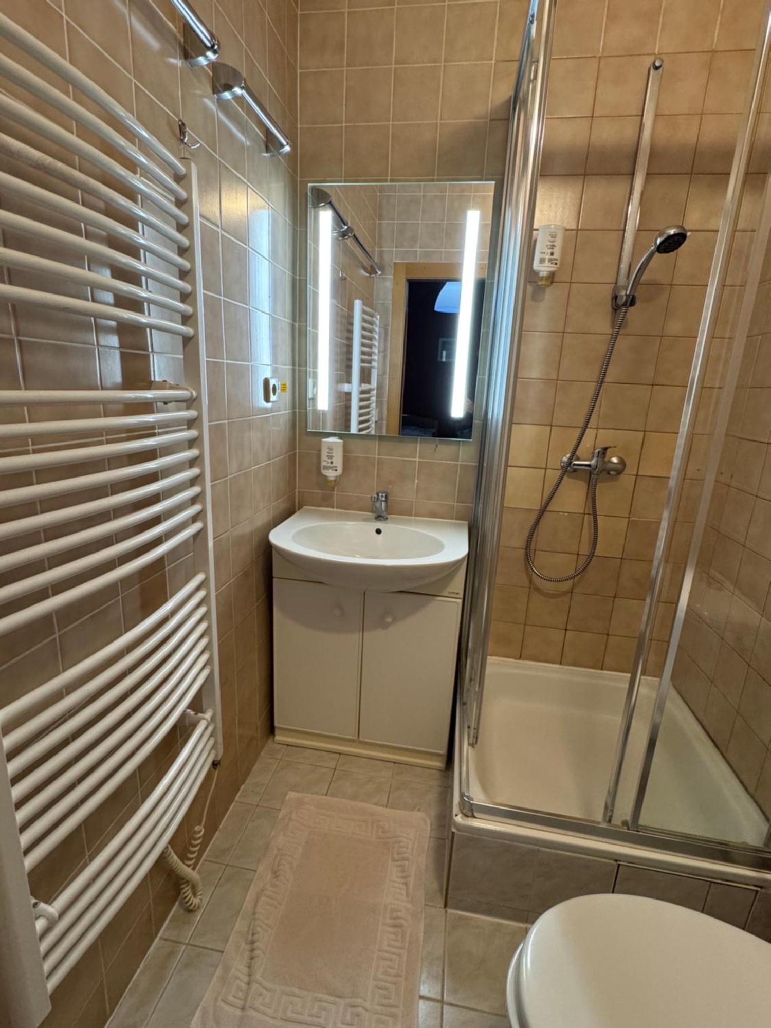 Lucni Dum Hotel Janske Lazne Phòng bức ảnh