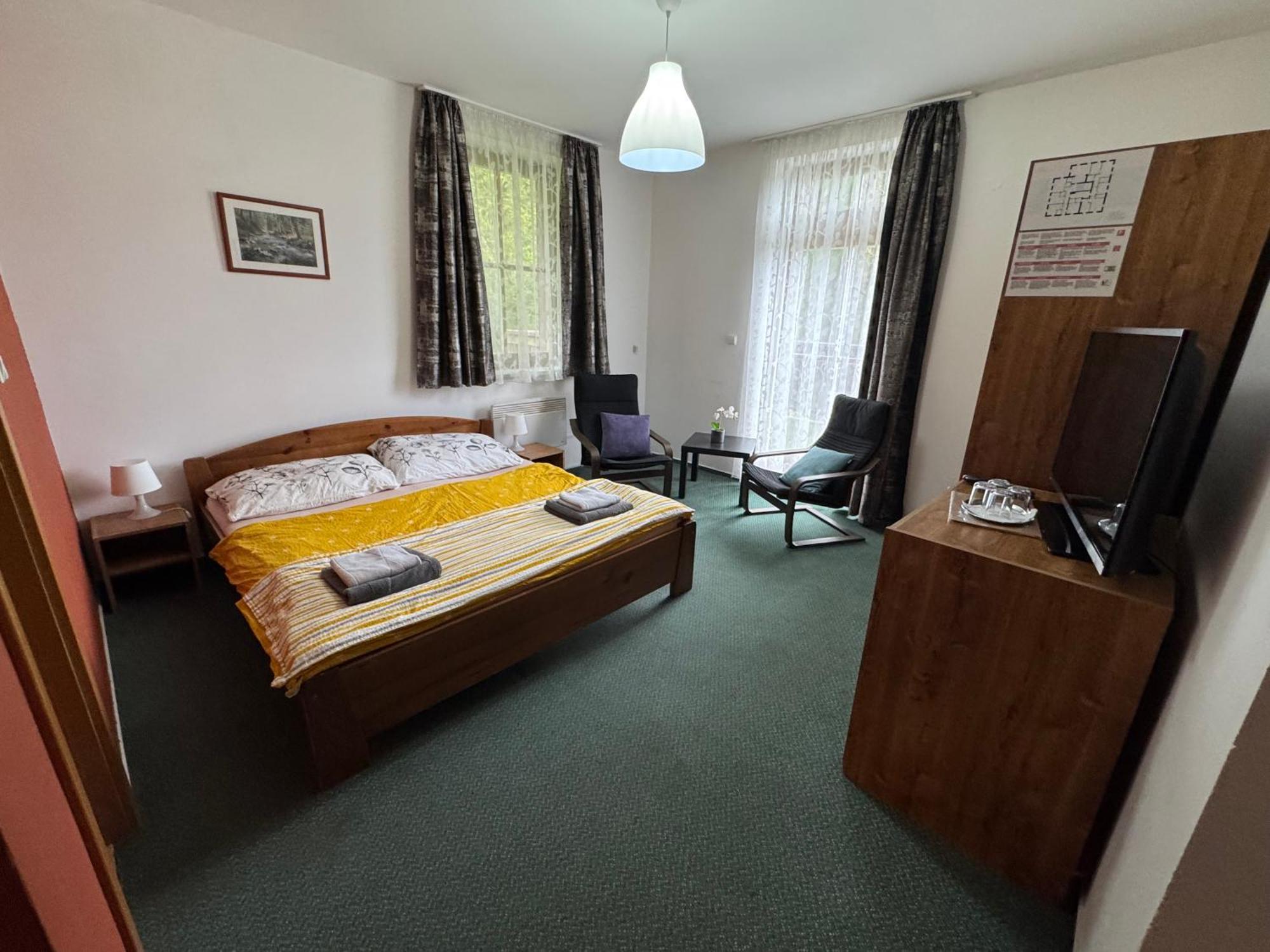 Lucni Dum Hotel Janske Lazne Phòng bức ảnh